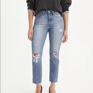 NWT Levi's Wedgie Fit Ankle Women's Jeans 24